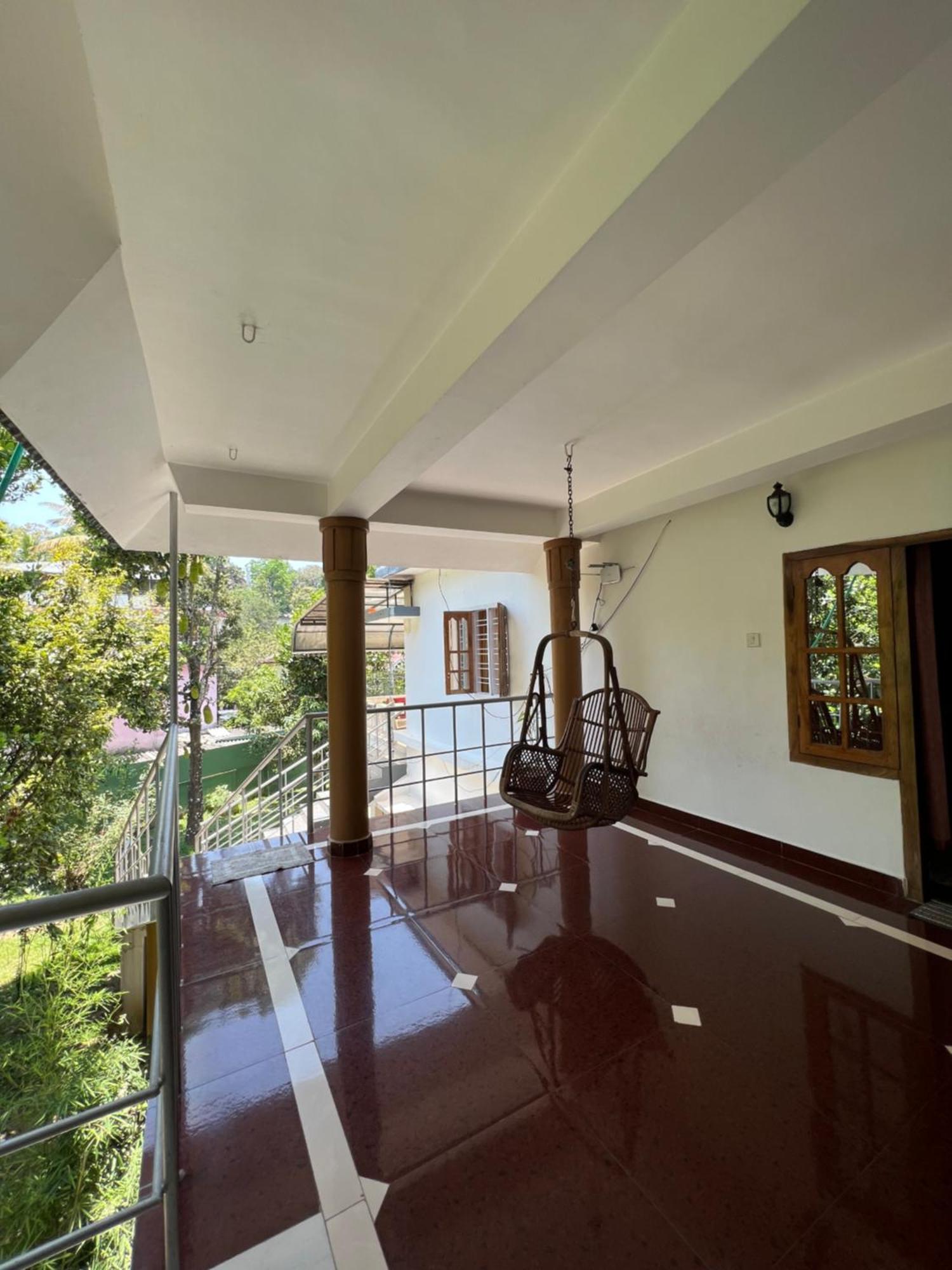 Tranquilou Homestay Thekkady Extérieur photo
